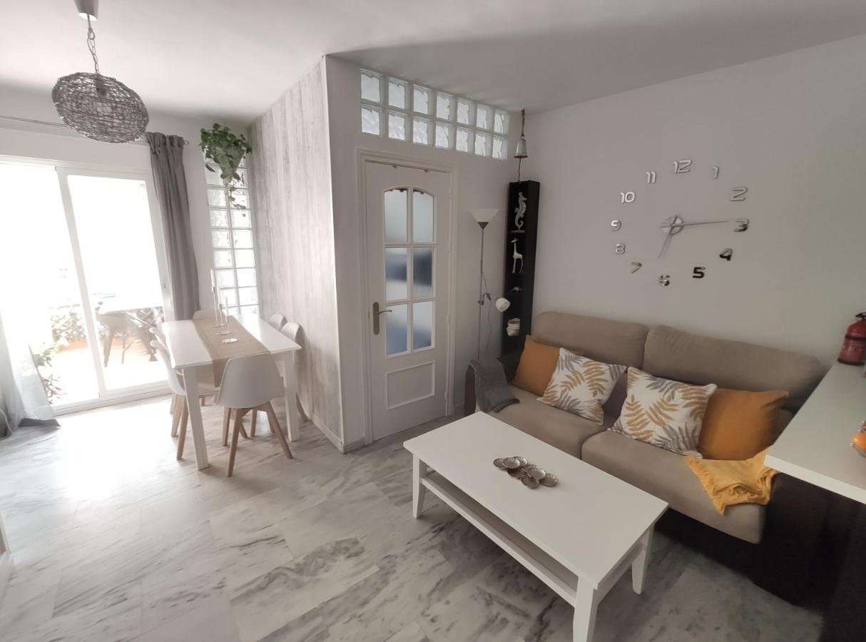 Appartement Apartamento Nuevo A 50 M. De La Playa à El El Morche Extérieur photo